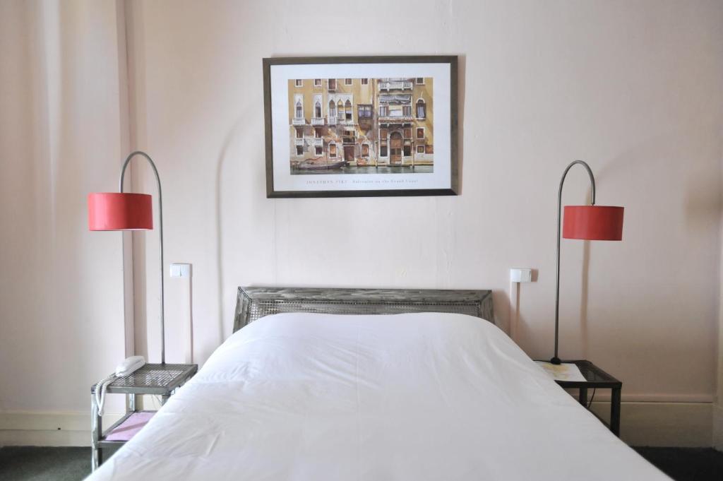 Hotel Les Celestins Vals-les-Bains Pokoj fotografie